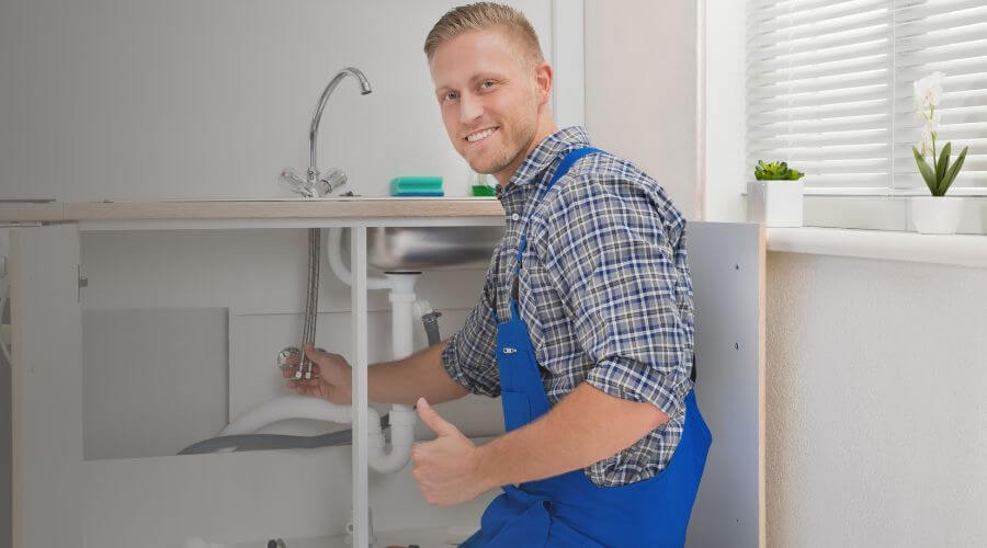 Professional bathroom faucet installation in Castle Rock, WA